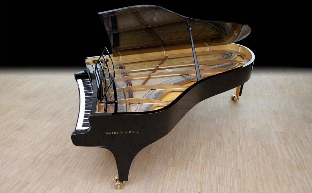更符合人体工程学的弯曲钢琴键盘，你见过么？ 