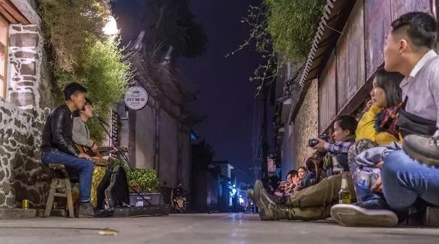 吉他三和弦的了解与应用