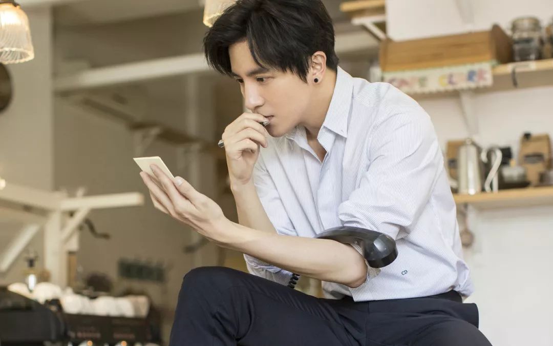 薛之谦《笑场》钢琴谱，我全情投入你却笑场