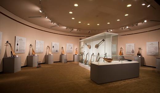 《琵琶的前世今生》展览亮相国家大剧院