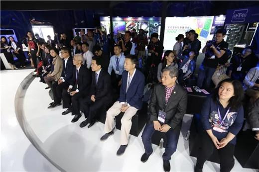科技创新点燃音乐激情，公益慈善彰显社会责任——展会第三日花絮